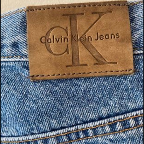 Calvin Klein Vintage Shorts - Picture 4 of 6